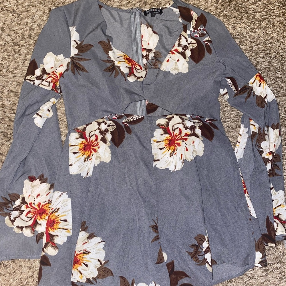 FASHION NOVA ROMPER